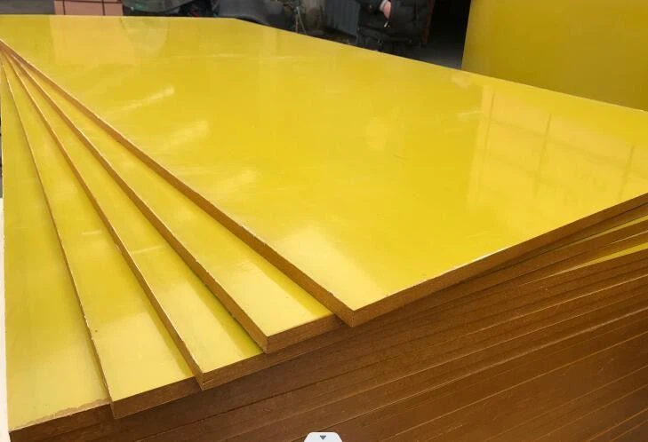 Шперплат с пластмасово PVC покритие